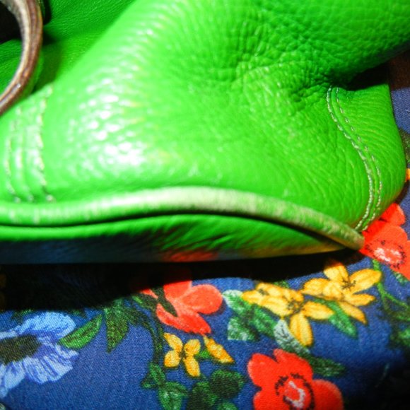 Kelly Green Micheal Kors Shoulder Bag tote - Picture 12 of 12